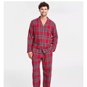 Men holiday Red and Green Plaid Pajama Set